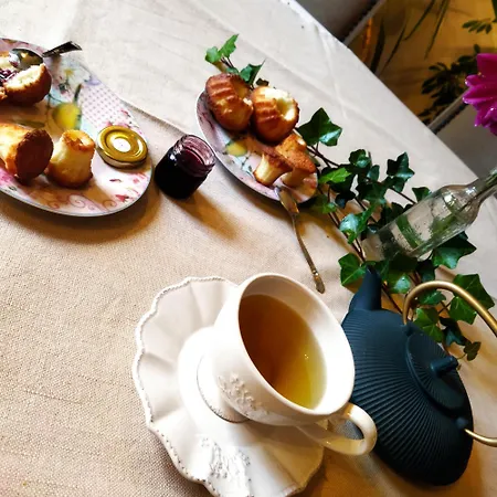 Moulin De Joumard, Gites, Et Table D'hotes De Charme , Jacuzzi, Sauna, Piscine Et Bain Nordique Etablissement 4 Etoiles 4*